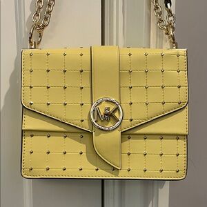 NWT Michael Kors Lemon Quilted Crossbody Bag